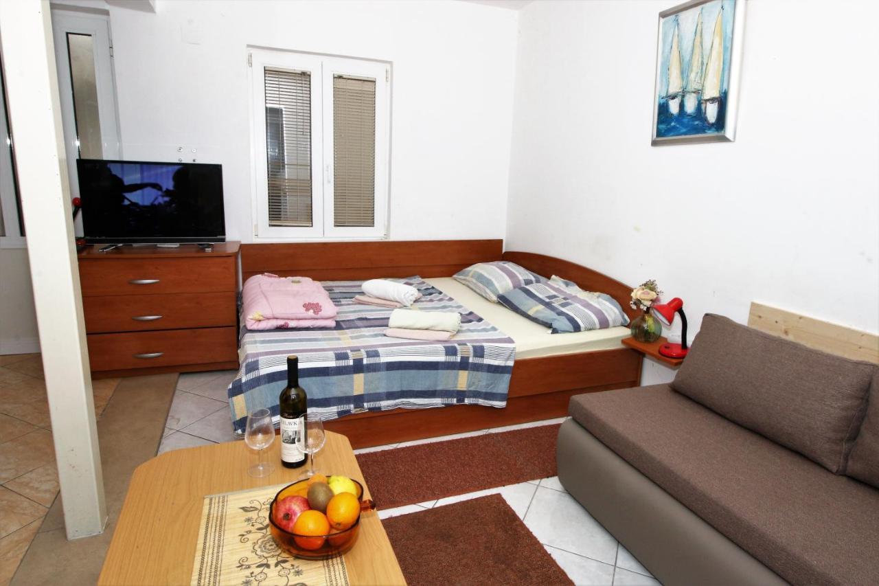 Villa Delta Apartments Blace Chambre photo