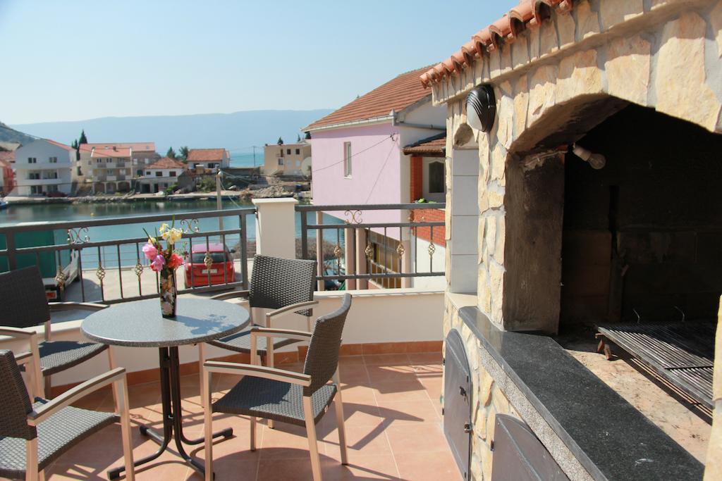 Villa Delta Apartments Blace Chambre photo
