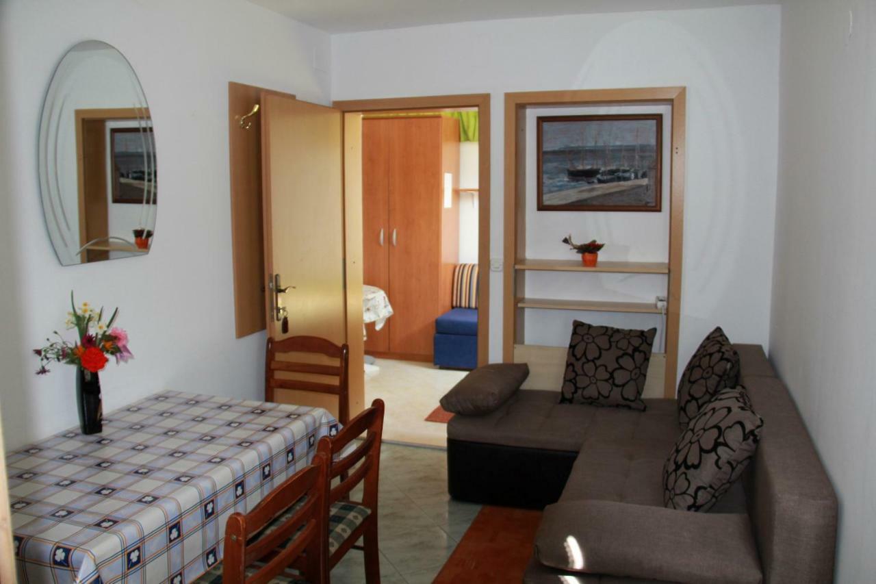 Villa Delta Apartments Blace Extérieur photo